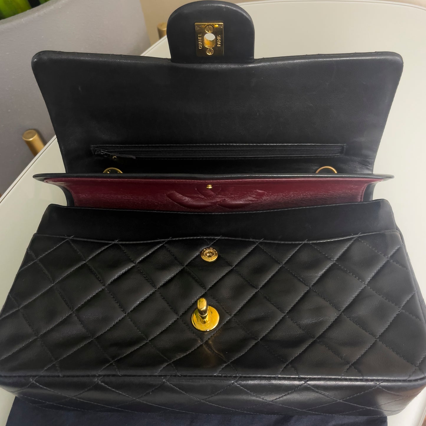 CHANEL Vintage Classic Medium Double Flap Bag